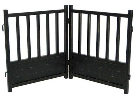 Large Royal Weave Freestanding Dog Gate